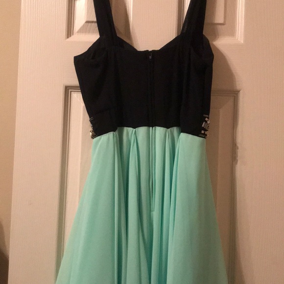 High-Low Cocktail Dress - Picture 4 of 4